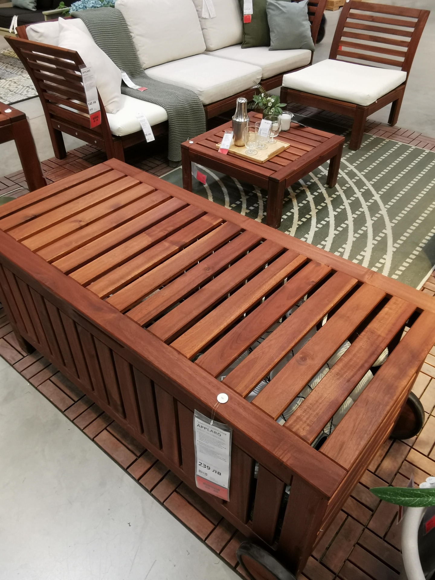 Äpplarö outdoor furniture from IKEA